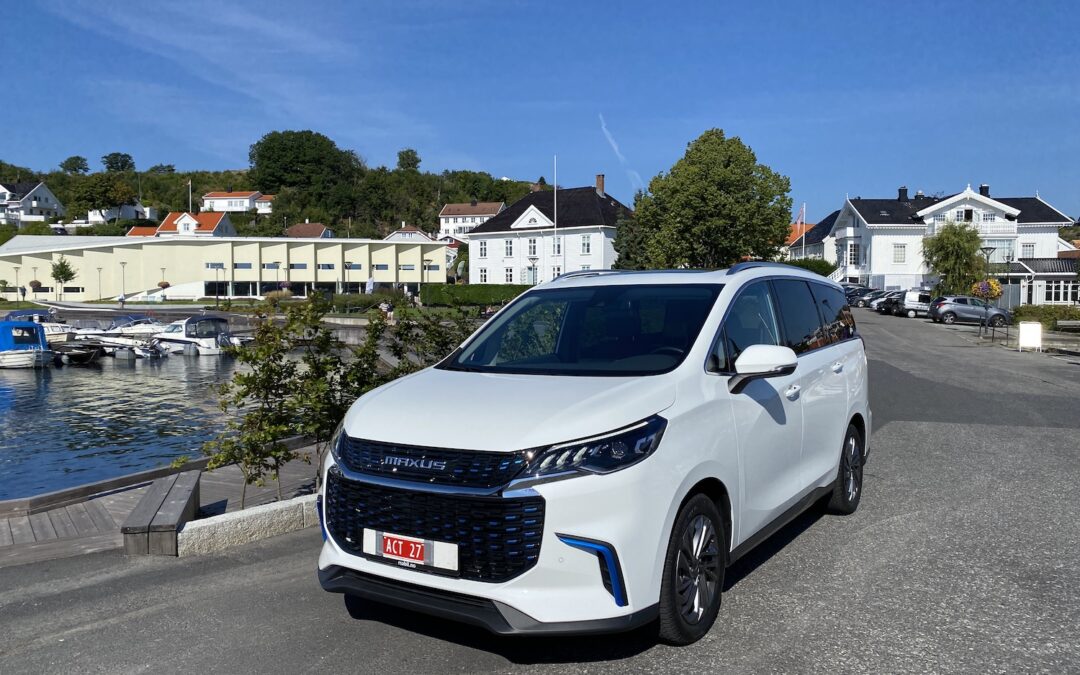 Maxus Euniq på besøk hos RSA Bil