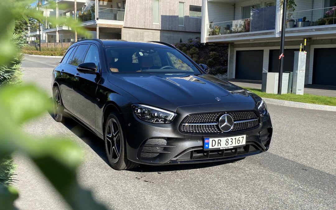 Ny Mercedes-Benz E-Klasse ladbar hybrid med firehjulstrekk