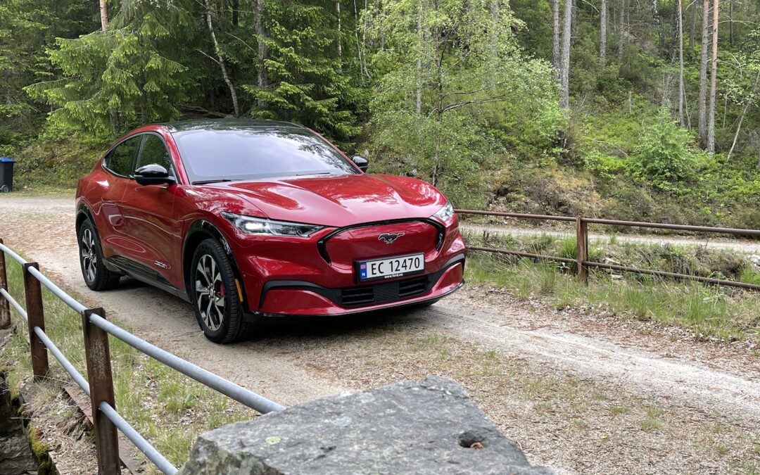 Bakhjulstrekk og firehjulstrekk på Mustang Mach-E
