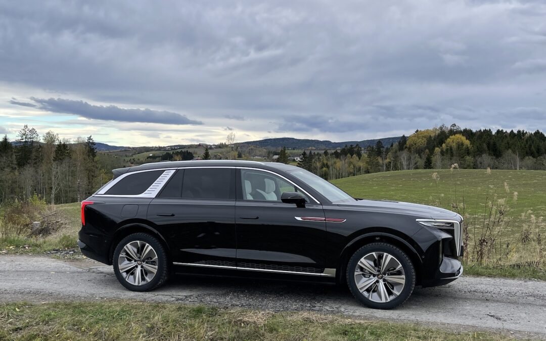 Vi har kjørt Hongqi E-HS9 i Drammen