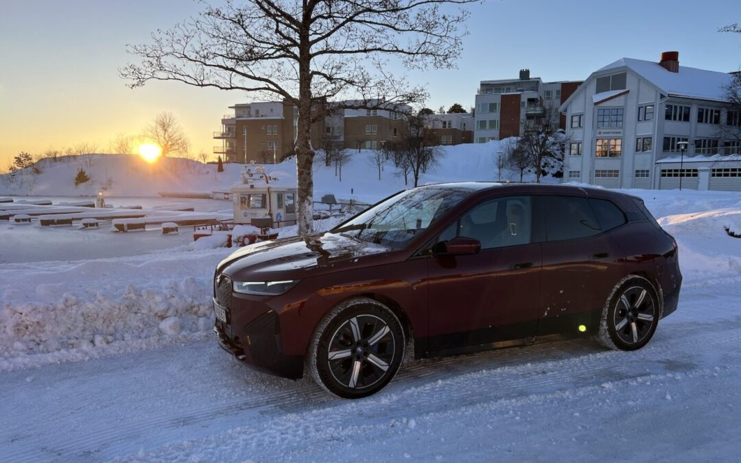 En uke med BMW iX xDrive50 i kulden