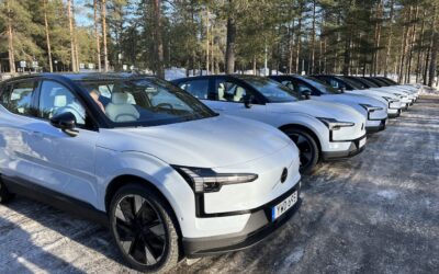 Volvo EX30 RWD og AWD på isen i Luleå
